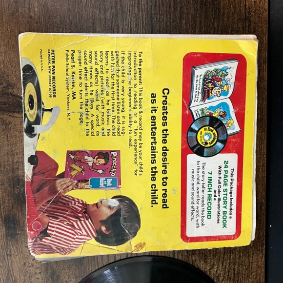 PETER PAN RECORDS "The Pied Piper" Book & Record - Picture 7 of 8